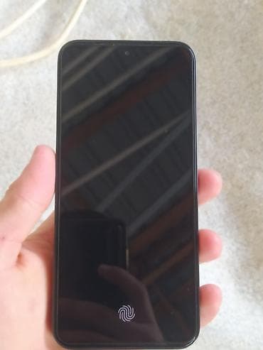 smart box: Smartfon – tam ekranlı ön panel, ekranaltı barmaq izi oxuyucu ikonu — 1