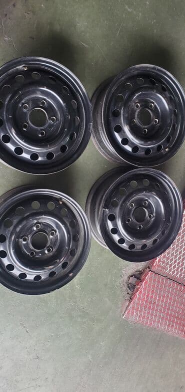 15 dik qara disklerdi 4 ededi hyunday kia diskidi 4 u 80 azn ela