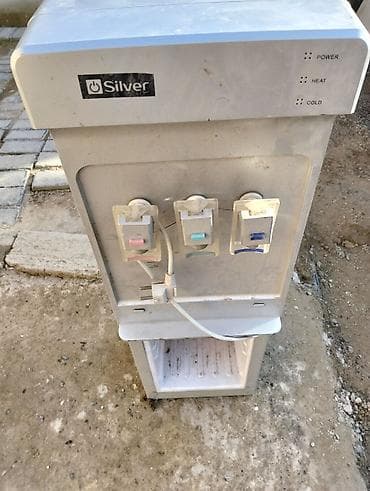 dispenser su aparati: Dispenser Silver, Döşəməüstü, Su isitmə ilə, İşlənmiş — 2