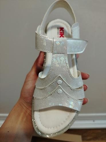 Bayram kostyumları: Rəng - Ağ Basanojkalar, Ölçü: 34, Qız üçün — 3