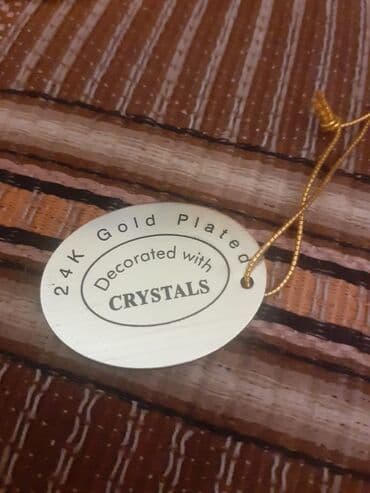 novruz şamı: Suvenir. 24 karatlıq qızılla ve kristalla işlenib — 2