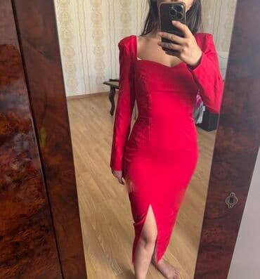 zara xs: Qırmızı uzun ziyafət donu - Rəng: qırmızı - Model: bədənə oturan — 1