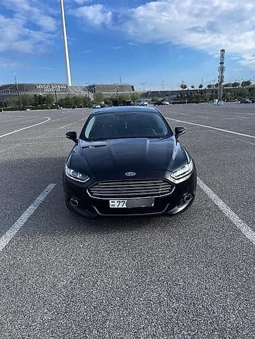 Ford Fusion: 2 л | 2016 г. 179000 км Седан