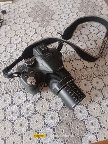 canon 1300d qiymeti: Hec bir problemi yoxdu,ustunde adaptoru diski var — 2