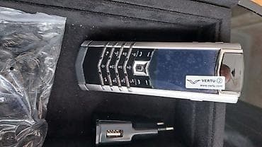 telefon hisseleri: Vertu Signature Touch, Düyməli — 3