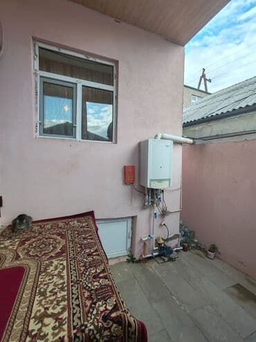 Binəqədi qəs. 3 otaqlı, 80 kv. m, Kredit yoxdur, Orta təmir