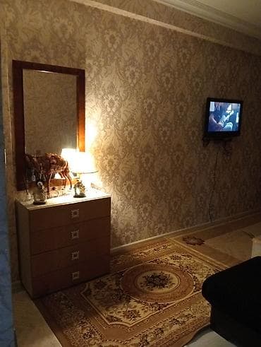Ev üçün mebel: Hər şərait li ev kirayə verilir Mətbəx: - Ağ rəngli modul mətbəx — 9