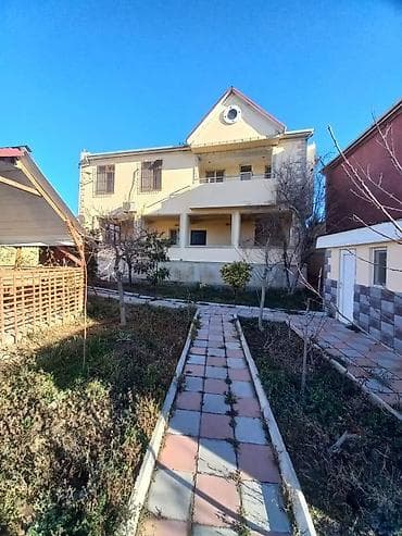 Satılır: həyət evi/bağ evi - 2 mərtəbəli + mansardlı geniş ev lalafo.az -da Satılır: həyət evi/bağ evi - 2 mərtəbəli + mansardlı geniş ev