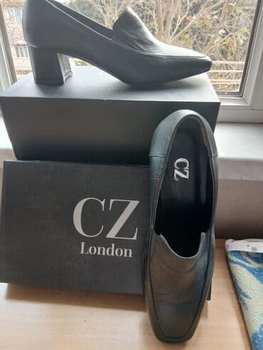 Ölçü: 43, rəng - Qara, Yeni