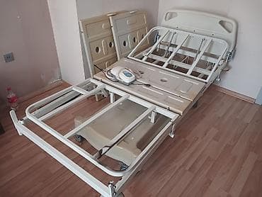 Elektrik tənzimlənən xəstə çarpayısı - 2 bölməli metal karkas: baş və