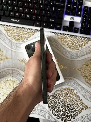 iphone 8 plus kontakt home: IPhone 13, Yaşıl — 5