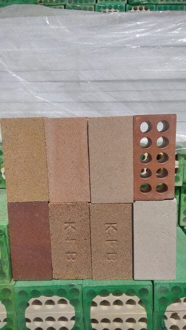 Oda davamlı, kərpiclər