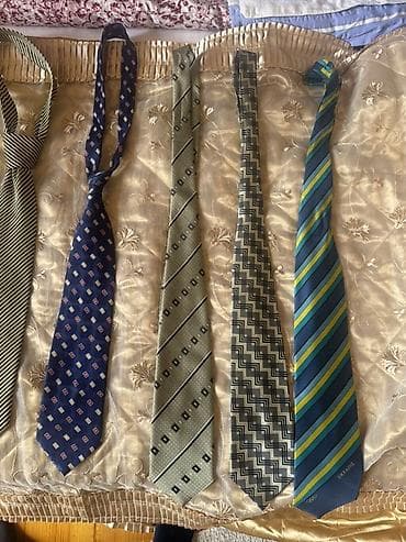 dest geyim: Qalstuk — 7