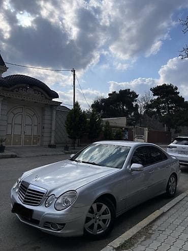 Mercedes-Benz E-Class: 2.2 l | 2007 il Sedan