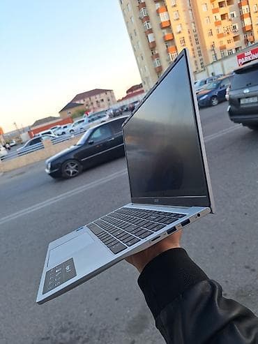 Acer Aspire 3 noutbuku - Model: Acer Aspire 3 (üzərində “Aspire 3” — 3