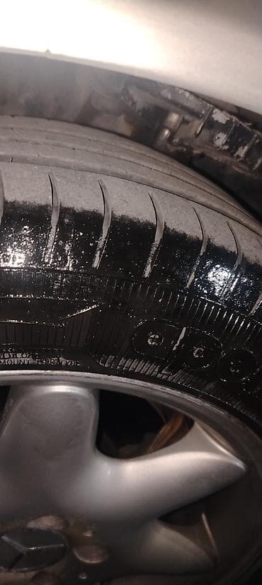 disk ve teker type 1: Yaxşı vəziyyətdə 

- Ölçü: 205/55 R16 (yan divarda işarələnib)
- — 3