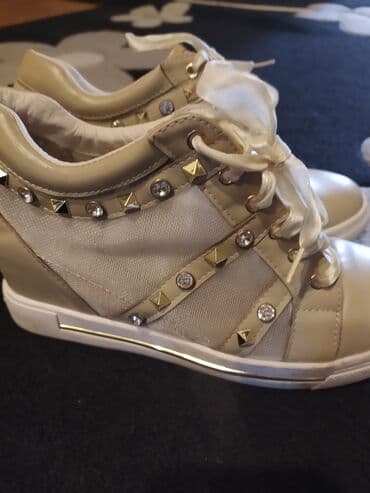 баскетбольные кроссовки бишкек: Размер: 40, Б/у — 3