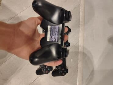 Mauslar: Ps3 pultudur işlək vəziyətdədir.5 ədəd PS3 pultu 45 manat real aliciya — 2