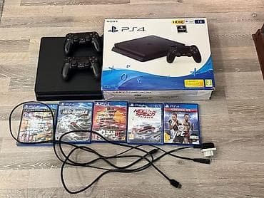 plesdeşn: Sony PlayStation 4 Slim (Jet Black) – 1 TB Komplekt: - PS4 Slim — 1