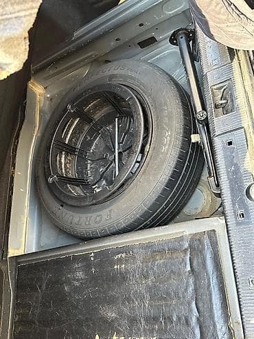 111 mətin: Mercedes-Benz E 270: 2.7 l | 2000 il Sedan — 10