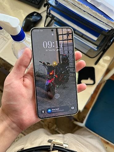 Samsung Galaxy S24+, 256 GB, rəng - Boz, Simsiz şarj — 6