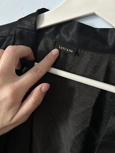 qara parça: LASCANA qadın kimono/pencək-stil üst - Rəng: qara, ipəkvari parıltılı — 3