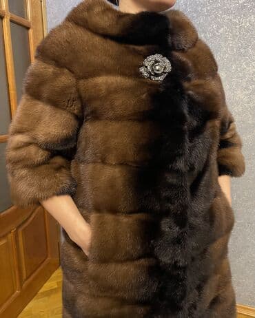 kürkler: Təp təzə şuba satılır. Maksimum 3 dəfə toya geymişəm. Heç bir — 2