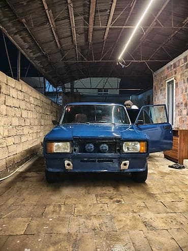 VAZ (LADA) 2107: 1.6 l | 2001 il 34444 km Sedan