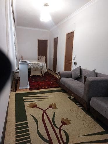 əmircanda ev: Satılır: həyətyanı sahəsi olan fərdi yaşayış evi - Tikili: 2 — 8