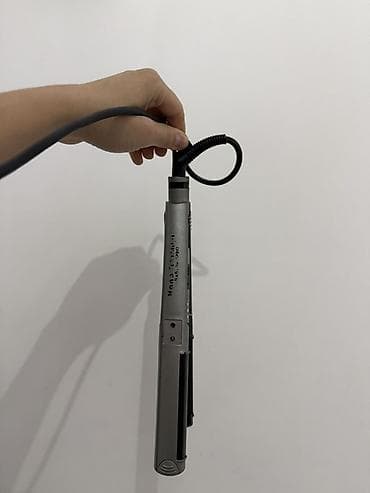 Elektronika: Saç ütüsü – elektrikli saç düzləşdirici - Rəng: boz-gümüş gövdə, qara — 4