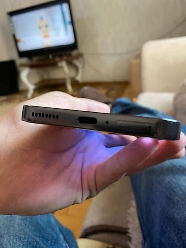 ssd 256: Infinix 256 GB, rəng - Boz, Face ID — 7