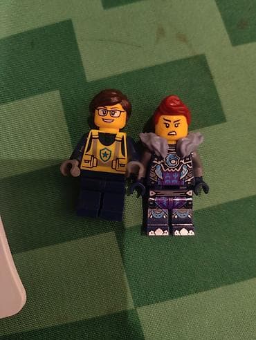 Barter 2 lego fiqur