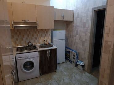 2 otaqlı mənzil vasitəçisiz: Razində aygunmola yaxin 12 mertebeli binanın 6-ci mərtəbəsində — 3