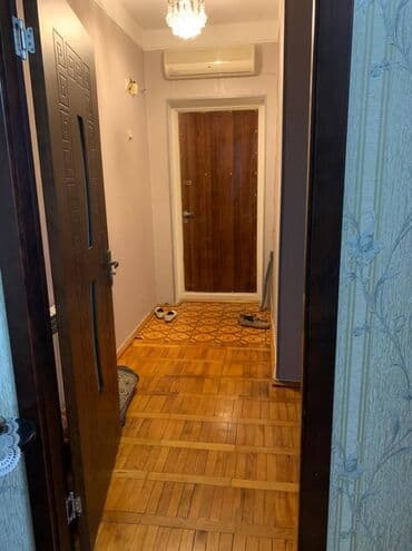 20 yanvarda 2 otaqli evler: Bakı, Bakıxanov qəs., 2 otaqlı, Köhnə tikili, 40 kv. m — 8