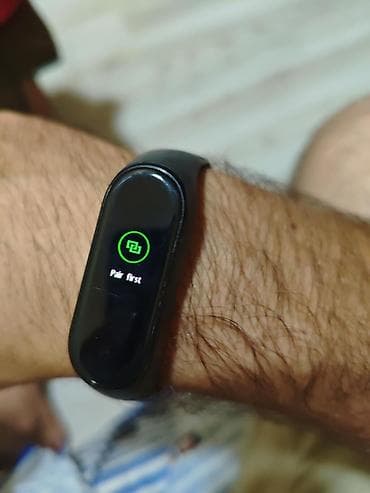 silk filament: Xiaomi Mi Band 4 seriyalı smart qolbaq adabdir var . barter var — 5