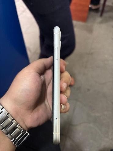 iphone 14 max: IPhone 11, 64 GB, Ağ, Barmaq izi, Face ID — 2