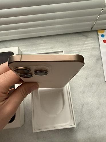 iphone 12 qiymət: IPhone 16 Pro Max, 256 GB, Desert Titanium, Zəmanət, Barmaq izi, Simsiz şarj — 6