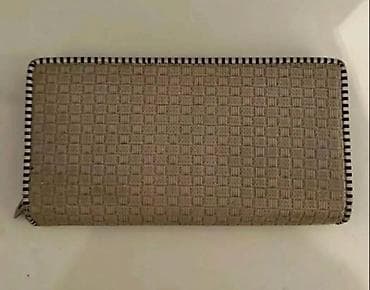 məktəb canta: Qadın pulqabısı – ikiüzlü dizayn Xüsusiyyətlər: - Çevrilə bilən iki — 7