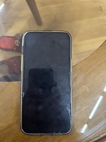 ayfon es 6: IPhone 14 Pro Max, 256 GB, Face ID — 2