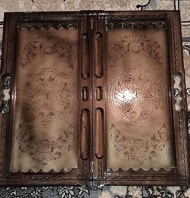 Taxta nərd-taxta dəsti - Material: möhkəm ağac, cilalanmış səth -