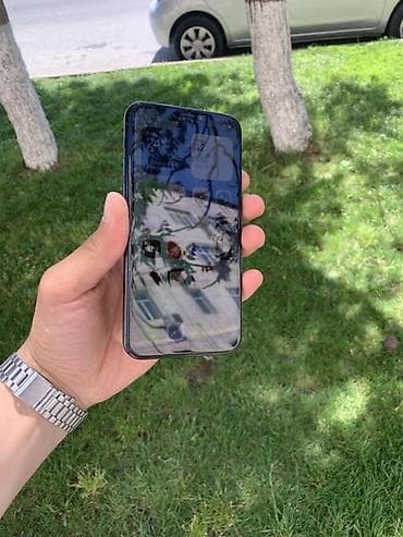 ayfon z: IPhone 11 Pro, 256 GB, Space Gray, Simsiz şarj, Face ID, Sənədlərlə — 3