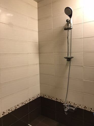 şəkidə həyət evləri: Satılır: həyət evi (təmirli, həyətli sahə) - Plan: girişdə eyvanlı — 21