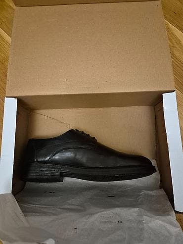 kişi ayaqabi: Ayaqqabi — 2