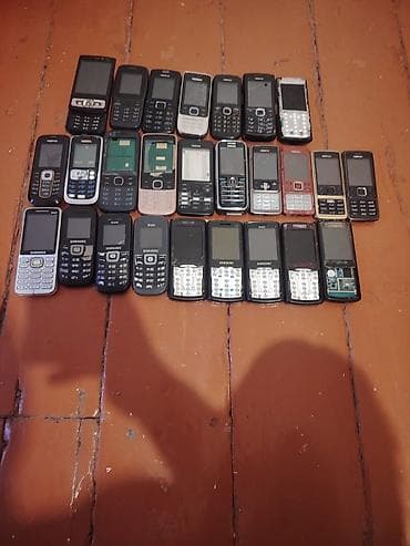 random pubg hesap: Köhnə düyməli telefonlar dəsti – Nokia və Samsung modelləri Temire — 1