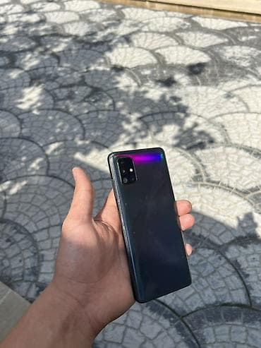telefon iphone 12: Samsung Galaxy A51, rəng - Qara, Barmaq izi — 1