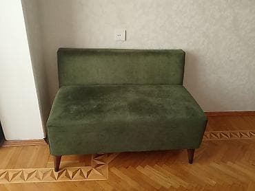 Yaşıl rəngli kompak tək oturacaqlı divan - Minimalist dizayn at lalafo.az Yaşıl rəngli kompak tək oturacaqlı divan - Minimalist dizayn