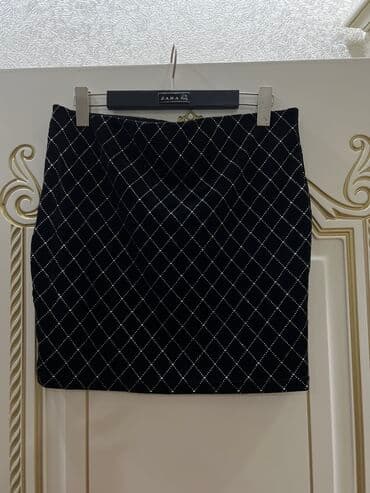 Yubka. L razmer mal bakida hezidedi. Ozuvuz goture bilersiz ideal