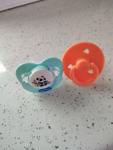 Əmziklər yep yenidir uşaq tutmadiqi üçün satilir biri 2 azn lalafo.az -da Əmziklər yep yenidir uşaq tutmadiqi üçün satilir biri 2 azn