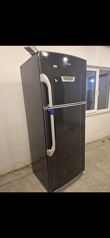 2 qapılı Vestel Soyuducu Satılır, rəng - Qara, Təkərli — 2