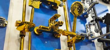 su kran: Qızılı rəngdə duş və kran dəstləri - Material: Möhkəm pirinç korpus — 1